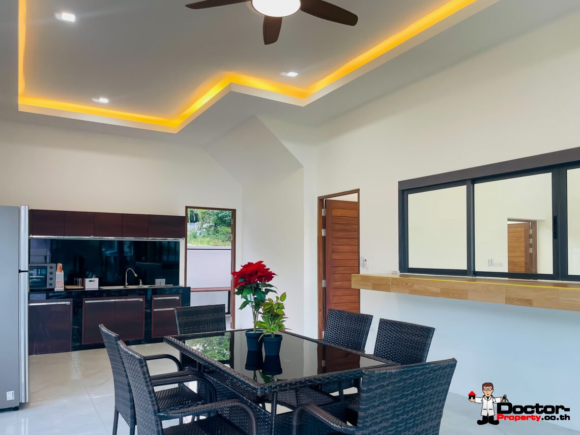 Modern 5 Bedroom with Partial Sea View and Mountain View in Bophut, Koh Samui – For Sale